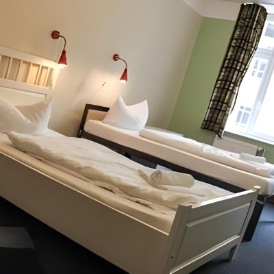 Twin Room St Christopher's Berlin Alexanderplatz Promo Code