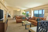 The Westin Kansas City at Crown Center Hotel a 