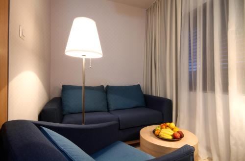 享有部分海景的高级双人间