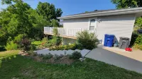 Private Entrance/Space. Peaceful Getaway. Close to Events. King Bed. Amenities! Hotel di 