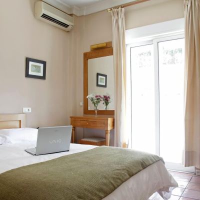 Twin Room Pella Promo Code