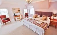 Carberry Tower Mansion House and Estate Hotele w: 