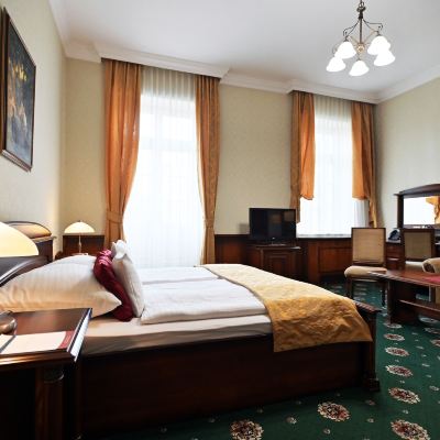 Superior Double Room Hotel Eger & Park Promo Code