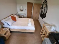 Relaxing Room with Ensuite Rutland Point Hotels in Oakham