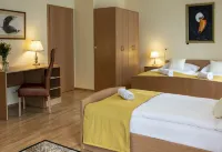 Pavilon Các khách sạn ở 