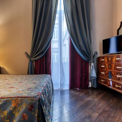 Economy Double Room Decumani Hotel de Charme Promo Code