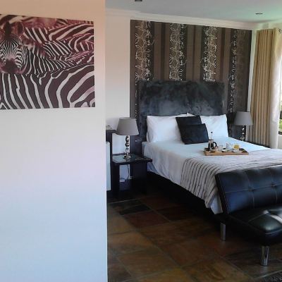 Deluxe Double Room, 1 Bedroom, Non Smoking, Pool View Port House Promo Code