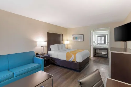 Quality Inn & Suites Camarillo-Oxnard