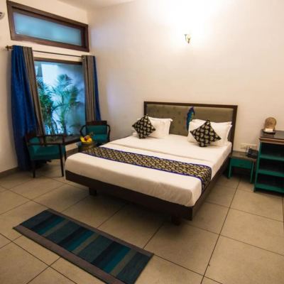 Alizarin Twin The Ten Suites Promo Code