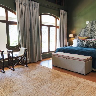 Classic Suite The Bush House Promo Code