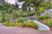 Hotel Casa Conley Del Mar Отели в г. 