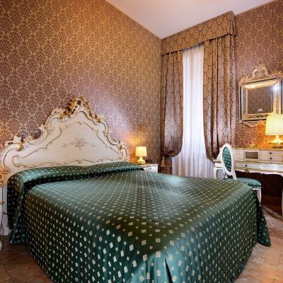 Superior Double or Twin Room with Canal View Hotel Canaletto Promo Code