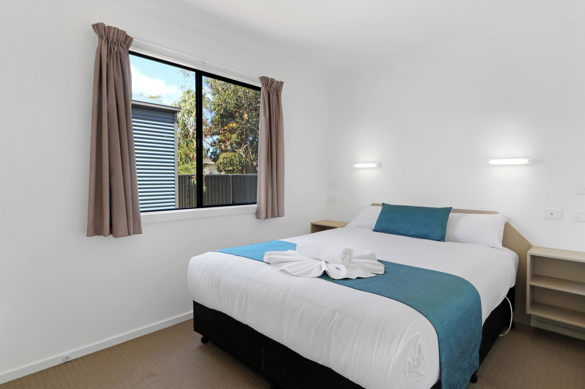 标准双卧室小屋