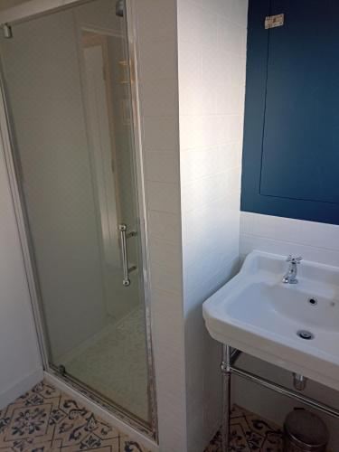 Millpool House Double Room With Balcony