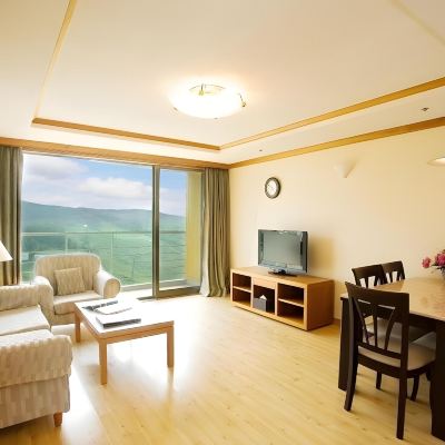 스위트 (B35) : 슬로프 전망 추가 요금 (1박당) 20000 KRW 웰리힐리파크 쿠폰