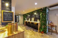 Ostal Pau Universite, Sure Hotel Collection by Best Western
