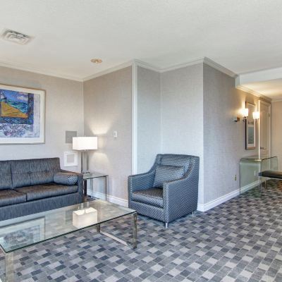 甄選特大床套房 多倫多市中心希爾頓逸林酒店優惠