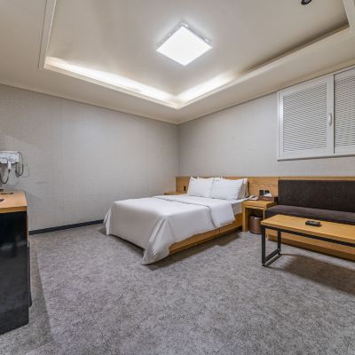 Standard Double (King Bed, Ott View Not Allowed) Yongin Singal Hotel Oda 쿠폰