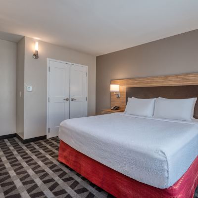 One-Bedroom King Suite With Sofa Bed TownePlace Suites by Marriott Indianapolis Airport Promo Code