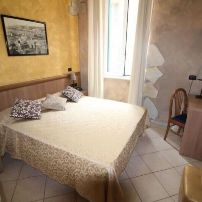 Economy Double Room Albergo Posta Promo Code