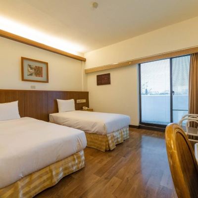 Standard Double Room - Twin Beds Dongxu Resort Hotel Promo Code