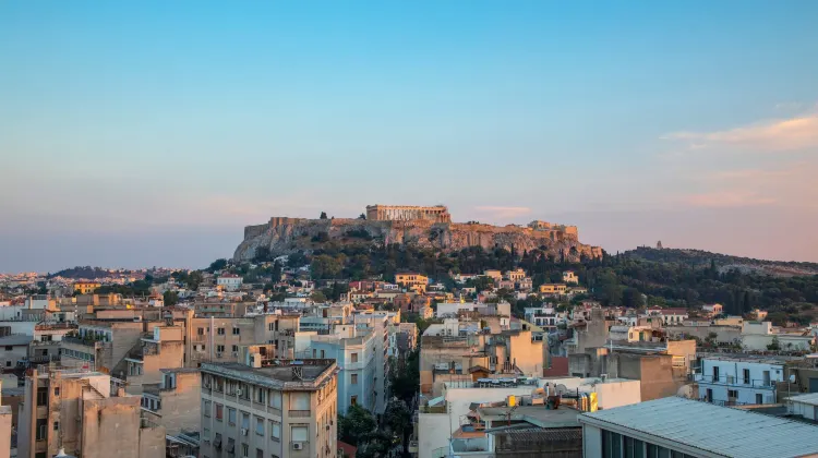 The Pinnacle Athens 外観