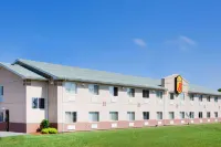 Super 8 by Wyndham Owensboro Hotels in 