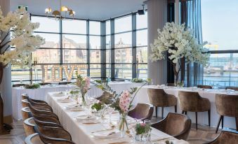 Hilton Belfast - Housity
