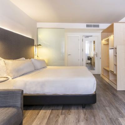 Premier Double Room Innside by Melia Palma Center Promo Code