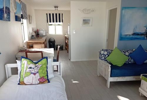 Langebaan Paradise Beach 5 Elara Apartments A,B &CApartment With Balcony