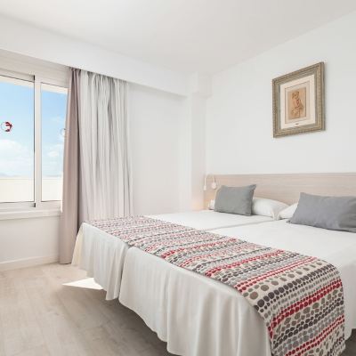 Superior Two-Bedroom Apartment Apartamentos Siesta I Promo Code