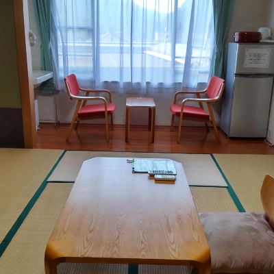 6 Tatami Mat Japanese-Style Room With A View Of The Trolley Train [Non-Smoking] [Japanese Room] [Non-Smoking] [Mountain View] 黒部峡谷トロッコ電車駅前　フィール宇奈月 クーポン
