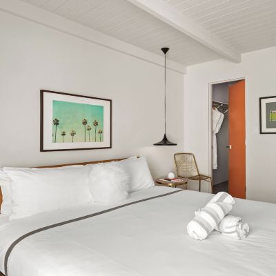 Two-Bedroom Premium Suite-Non-Smoking The Weekend Promo Code