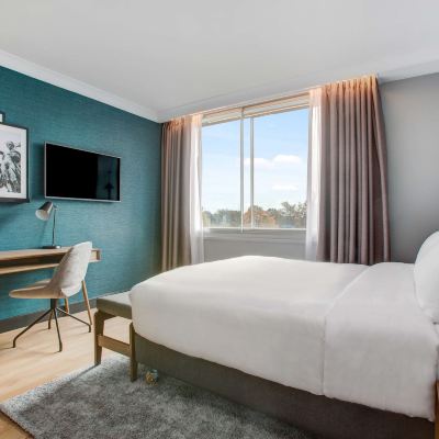 Superior Double Room with Airport View Radisson Hotel and Conference Centre London Heathrow Promo Code