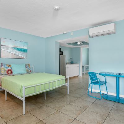 Deluxe Suite, 2 Bedrooms, Kitchen Latitude 26 Waterfront Resort & Marina Promo Code