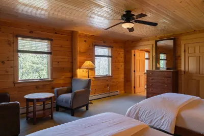 Hostel of Maine Ξενοδοχεία στην πόλη 