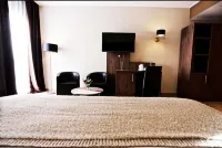Le Zenith Hotel Oran โรงแรมใน