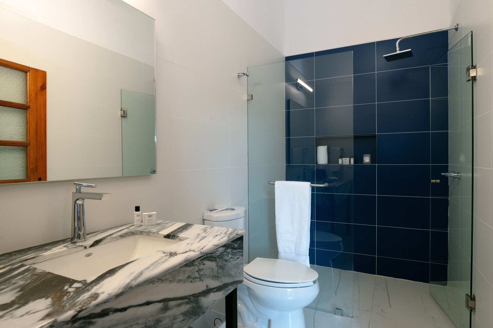 高级房， 2 张大床， 城市景观