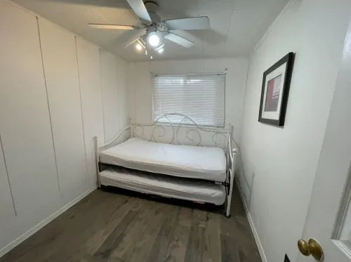 喬治亞灣距私人海灘步行2分鐘溫馨度假小屋