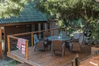 Thunzi Bush Lodge Hotels in 