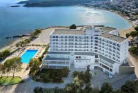 Lucy Hotel