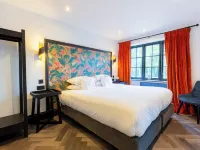 Wainstones Hotel Hotele w: Middlesbrough