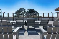 Silver Surf Motel