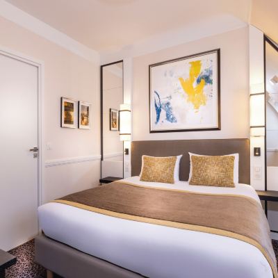 Two-Bedroom Apartment Elysées Union Paris Promo Code