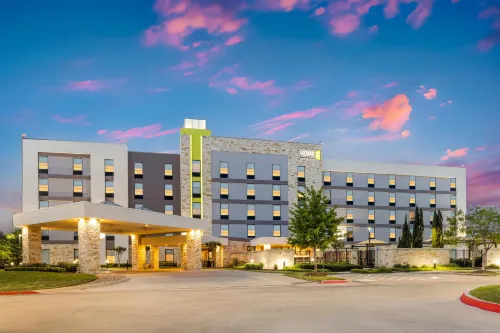 Home2 Suites by Hilton Dallas Addison