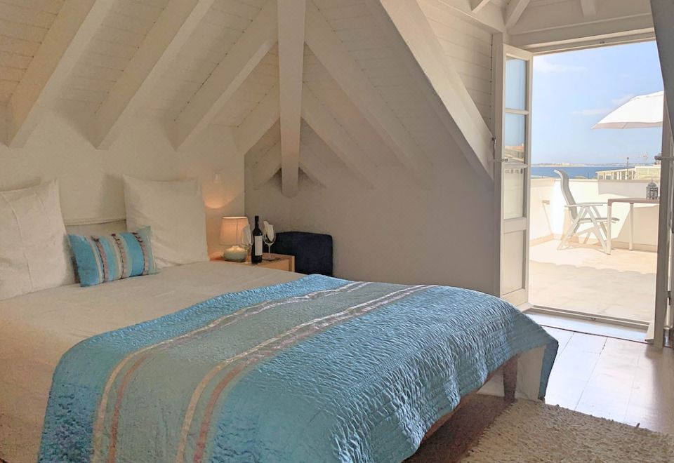 帶陽臺的高級海景雙人間