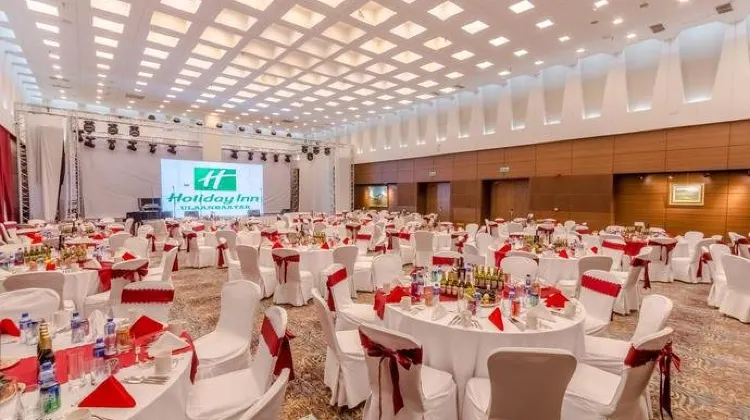 ホリデイ・イン ウランバートル 食事・レストラン