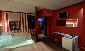 Veritas Boutique Art Hotel - Housity