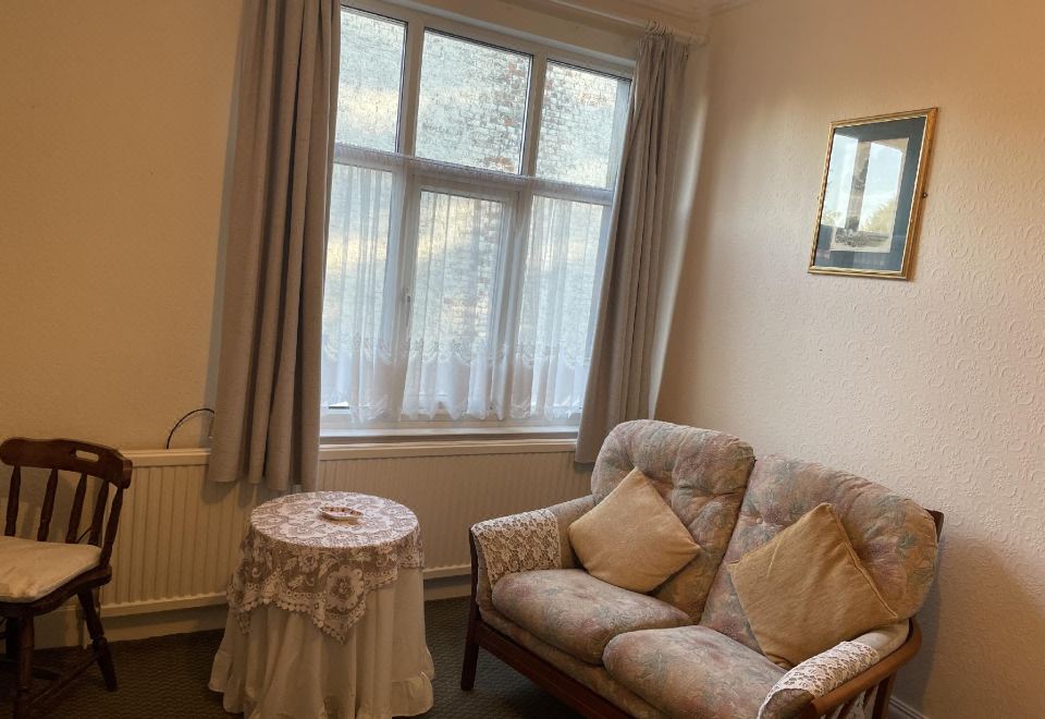 高级双床间 - 带连接浴室