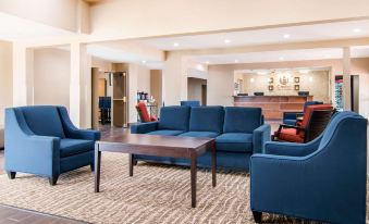 Comfort Inn & Suites Junction City - Near Fort Riley